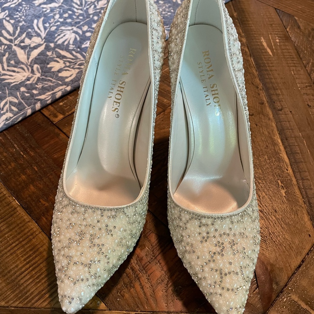 Women's Cream Beaded Heels